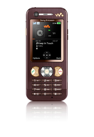 Illustration for article titled Sony Ericsson Updates Walkman Phone Line With W890 and W380